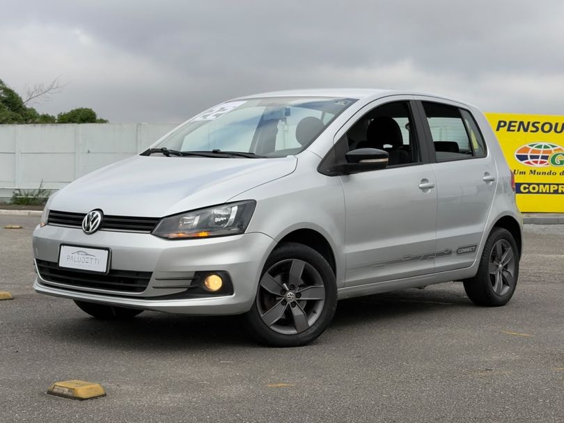 VolksWagen Fox Connect 1.6 Flex 8V 5p