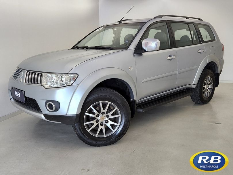 Mitsubishi Pajero DAKAR 3.2 4x4 T.I. Dies. 5p Aut.