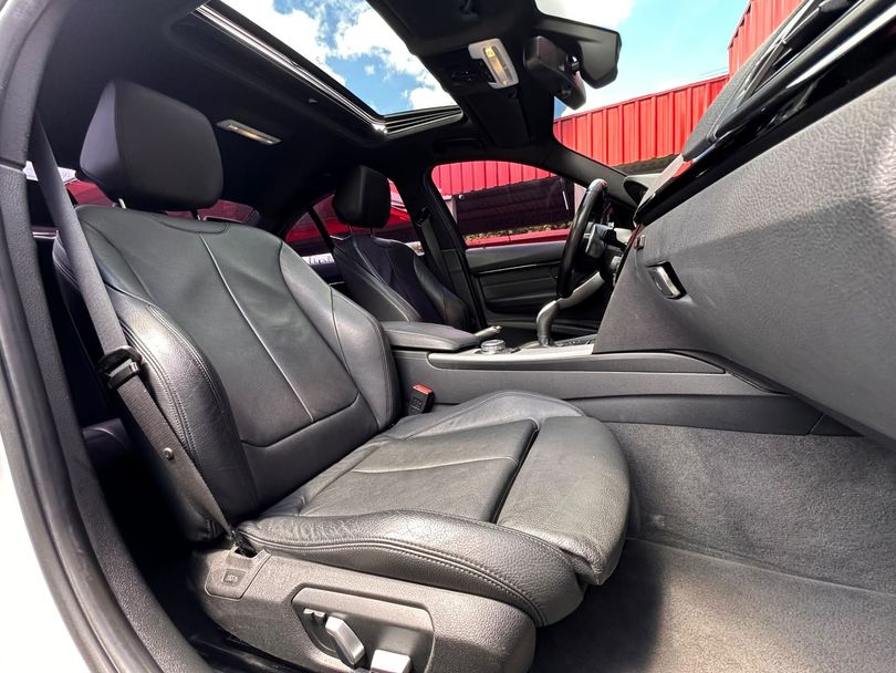 BMW 328iA M Sport 2.0 16V Flex 4p
