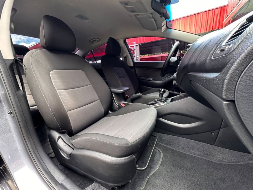 Kia Motors Cerato 1.6 16V  Flex  Aut.