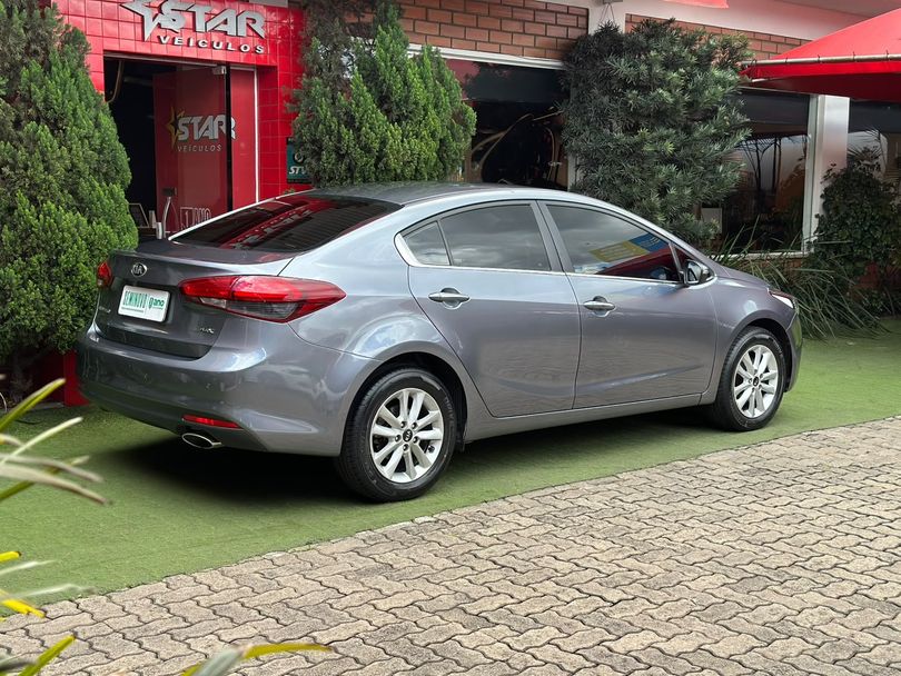 Kia Motors Cerato 1.6 16V  Flex  Aut.