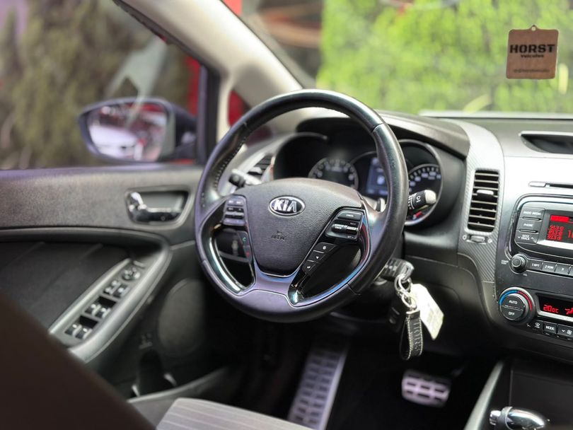 Kia Motors Cerato 1.6 16V  Flex  Aut.