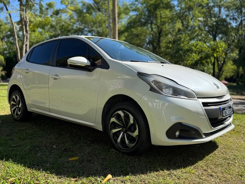 Peugeot 208 Active 1.2 Flex 12V 5p Mec.