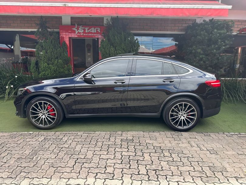Mercedes GLC-250 Coupe 4MATIC 2.0 TB 16V Aut.