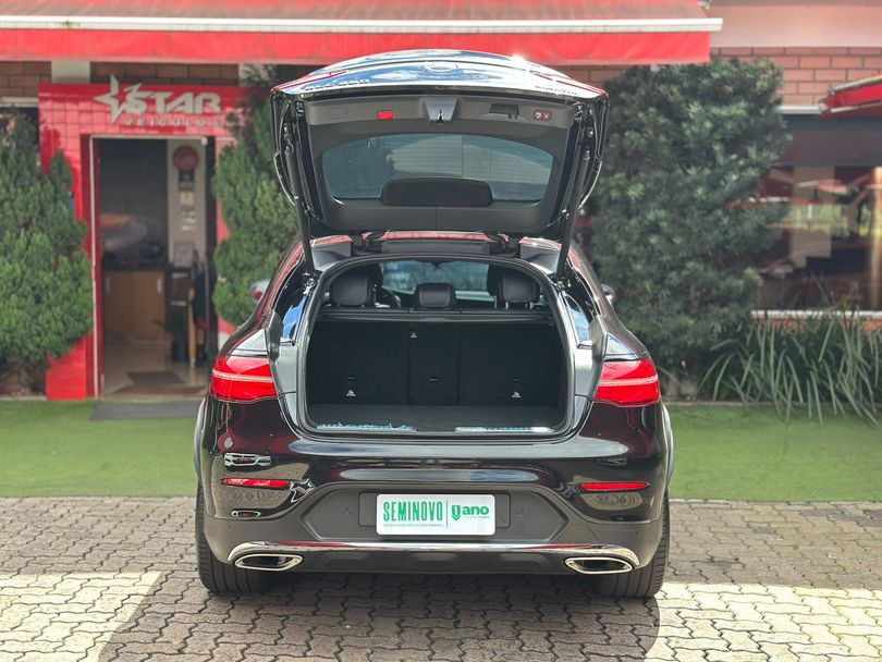 Mercedes GLC-250 Coupe 4MATIC 2.0 TB 16V Aut.