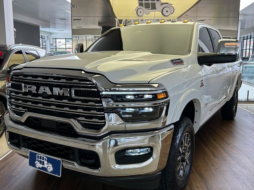 RAM 3500 LIMITED LONGHORN 6.7 TB CD Diesel