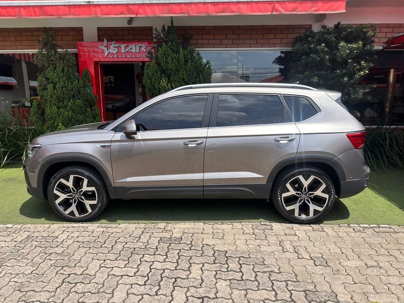 VolksWagen TAOS Highline 1.4 250 TSI Flex Aut.
