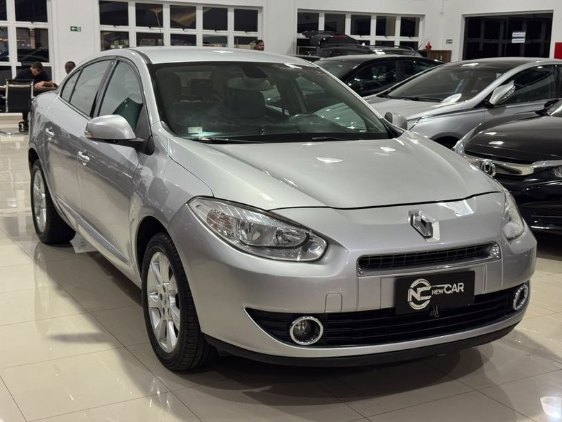 Renault FLUENCE Sedan Privilège 2.0 16V FLEX Aut