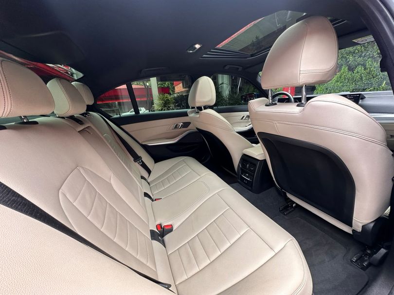 BMW 320iA 2.0 TB M Sport A.Flex/M.Sport 4p