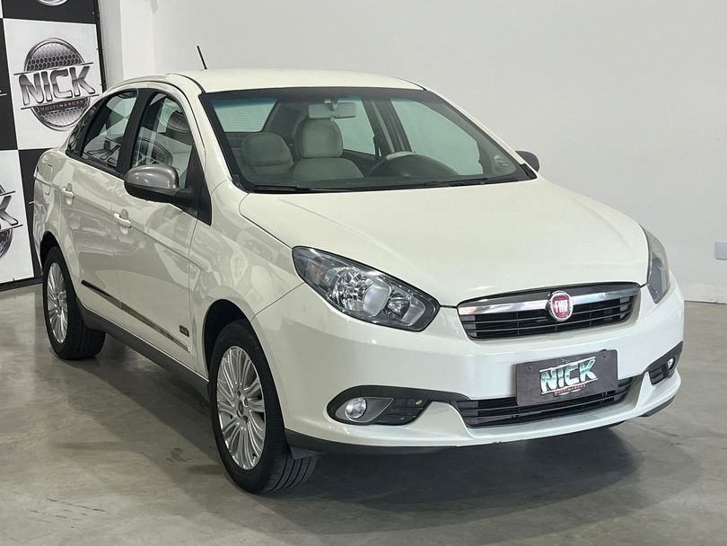 Fiat Grand Siena ESSENCE Dual. 1.6 Flex 16V