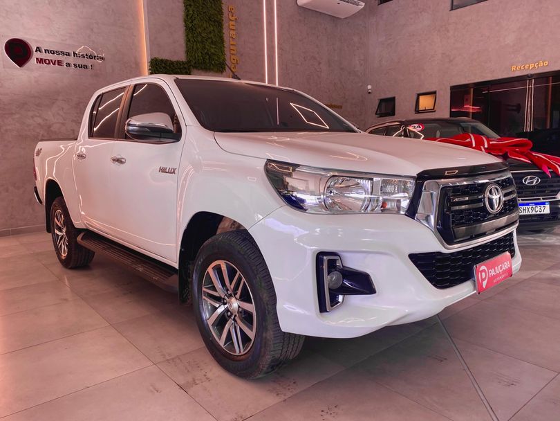 Toyota Hilux CD SRV 4x4 2.8 TDI Diesel Aut.