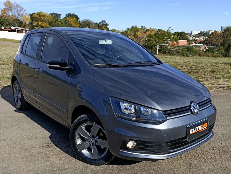VolksWagen Fox Connect 1.6 Flex 8V 5p
