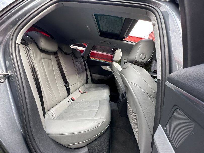 Audi A4 Avant Lim. Ed. 2.0 TFSI S tronic