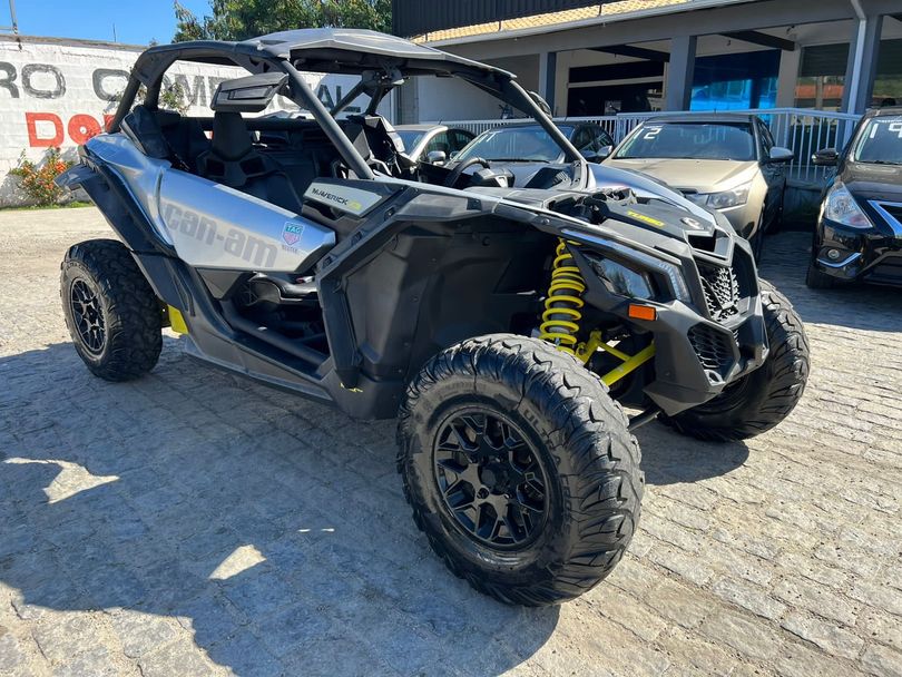 BRP can-am Maverick Trail DPS 4x4 (UTV)