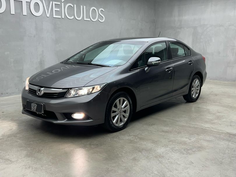 Honda Civic Sedan LXR 2.0 Flexone 16V Aut. 4p