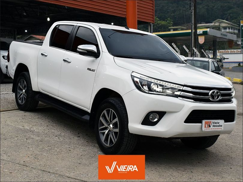 Toyota Hilux CD SRX 4x4 2.8 TDI 16V Diesel Aut.