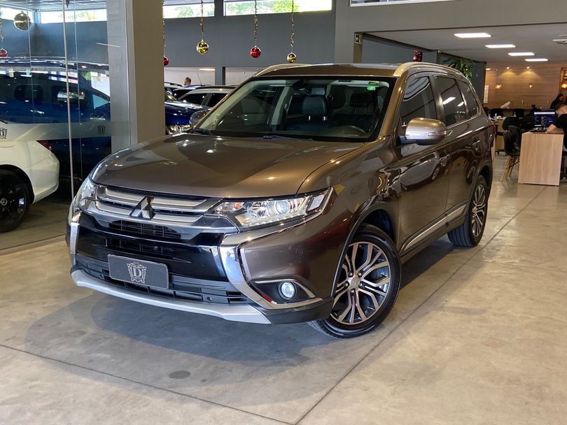 Mitsubishi OUTLANDER 2.0 16V 160cv Aut.