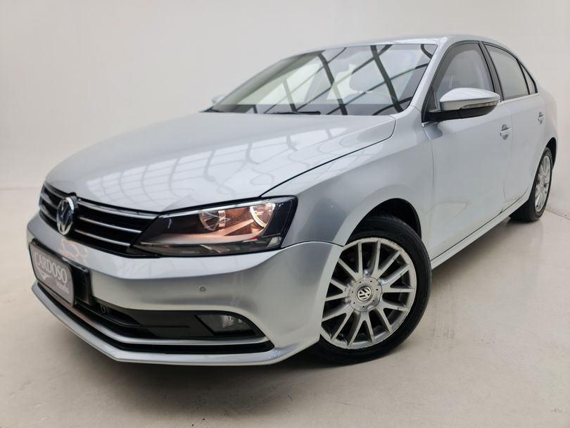 VolksWagen JETTA Highline 2.0 TSI 16V 4p Tiptronic