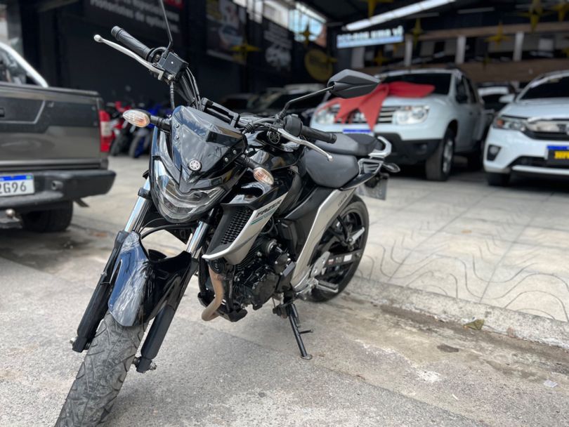 YAMAHA FZ25 250 FAZER FLEX