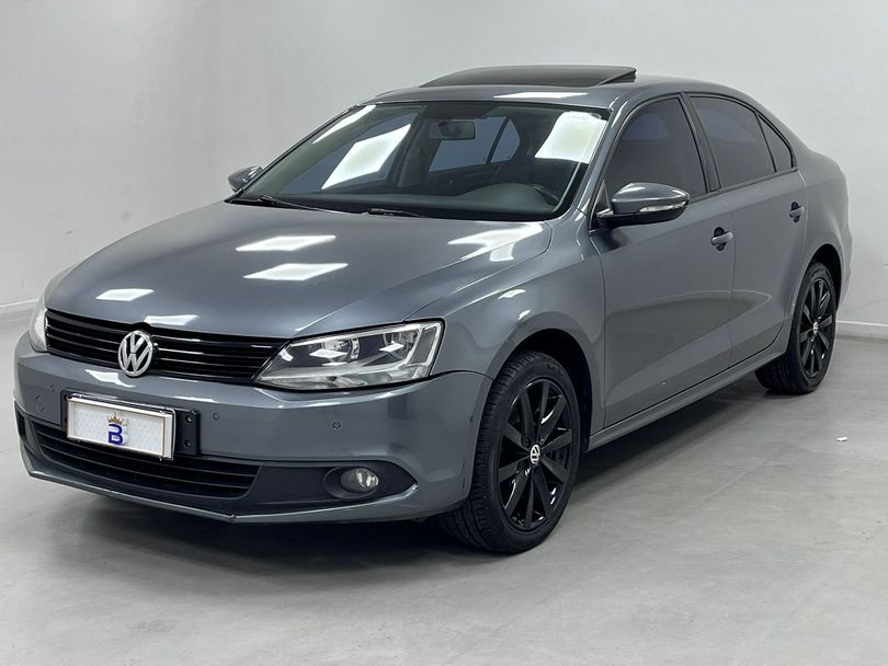 VolksWagen JETTA Comfortline 2.0 T.Flex 8V 4p Tipt.