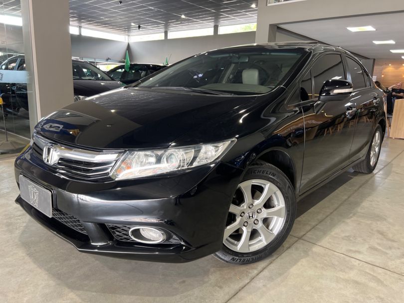 Honda Civic Sedan EXS 1.8/1.8 Flex 16V Aut. 4p
