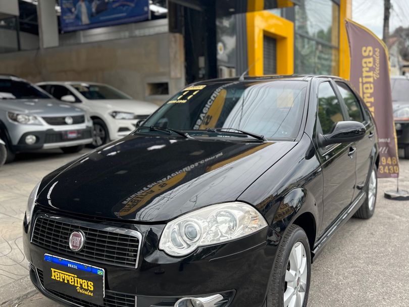 Fiat Palio ESSENCE 1.6 Flex 16V 5p