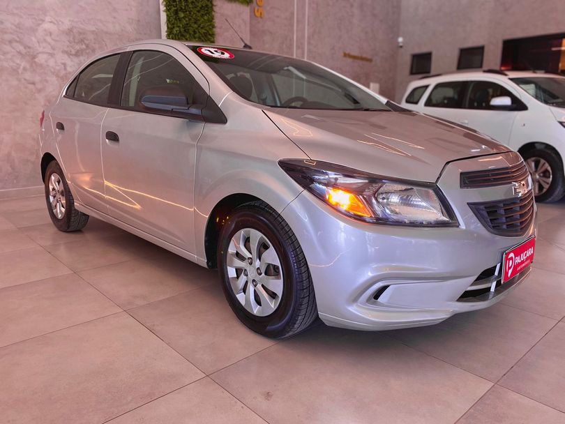 Chevrolet ONIX HATCH Joy 1.0 8V Flex 5p Mec.