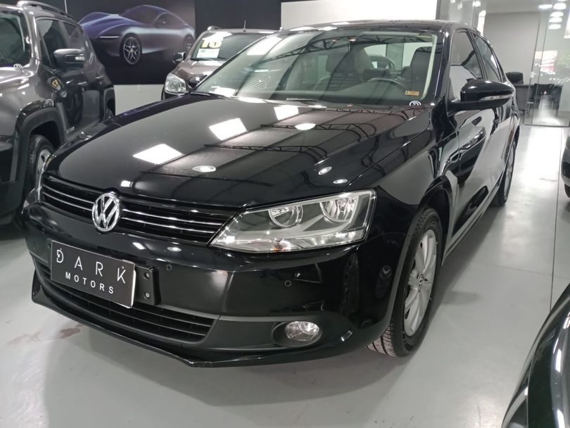 VolksWagen JETTA Comfortline 2.0 T.Flex 8V 4p Tipt.
