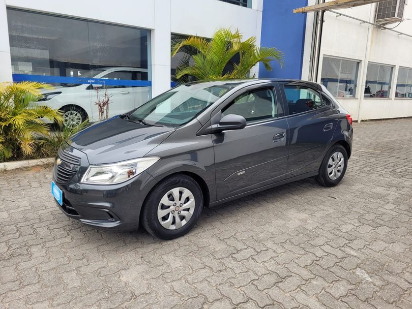 Chevrolet ONIX HATCH Joy 1.0 8V Flex 5p Mec.