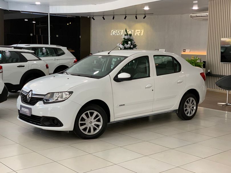 Renault LOGAN Expression Flex 1.6 16V 4p