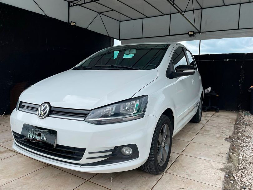 VolksWagen Fox Connect 1.6 Flex 8V 5p
