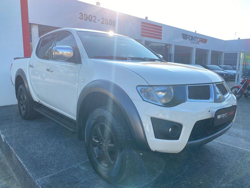 Mitsubishi L200 Triton HPE 3.5 CD V6 24V Flex Aut.