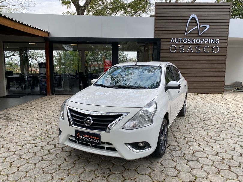Nissan VERSA SL 1.6 16V FlexStart 4p Mec.