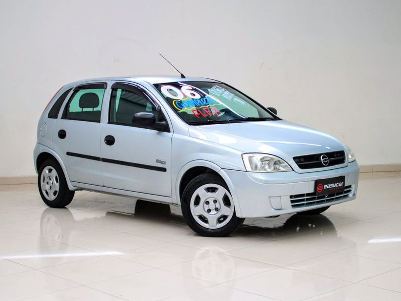 Chevrolet Corsa Hat. Maxx 1.8 MPFI 8V FlexPower 5p