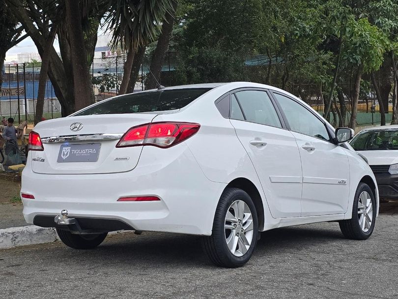 Hyundai HB20S C.Style/C.Plus1.6 Flex 16V Aut. 4p