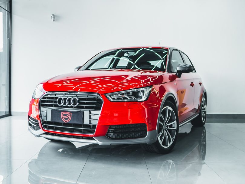 Audi A1 Sportback 1.4 TFSI 5p S-tronic