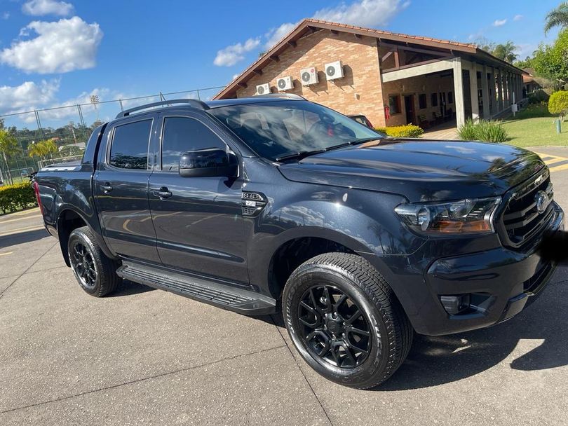 Ford Ranger Black 2.2 4x2 CD Diesel Aut.