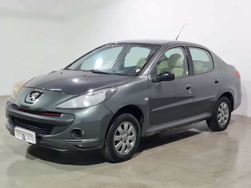 Peugeot 207 Sedan Passion XR 1.4 Flex 8V 4p