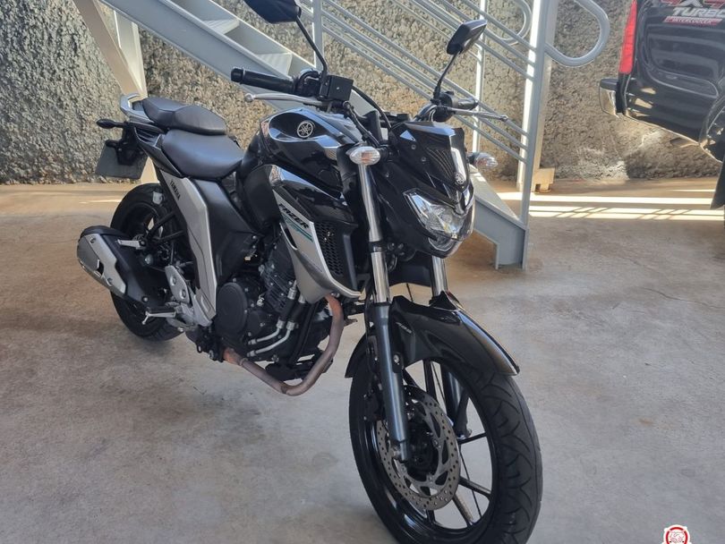 YAMAHA FZ25 250 FAZER FLEX