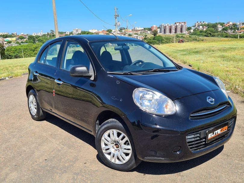 Nissan MARCH 1.0 16V Flex Fuel 5p