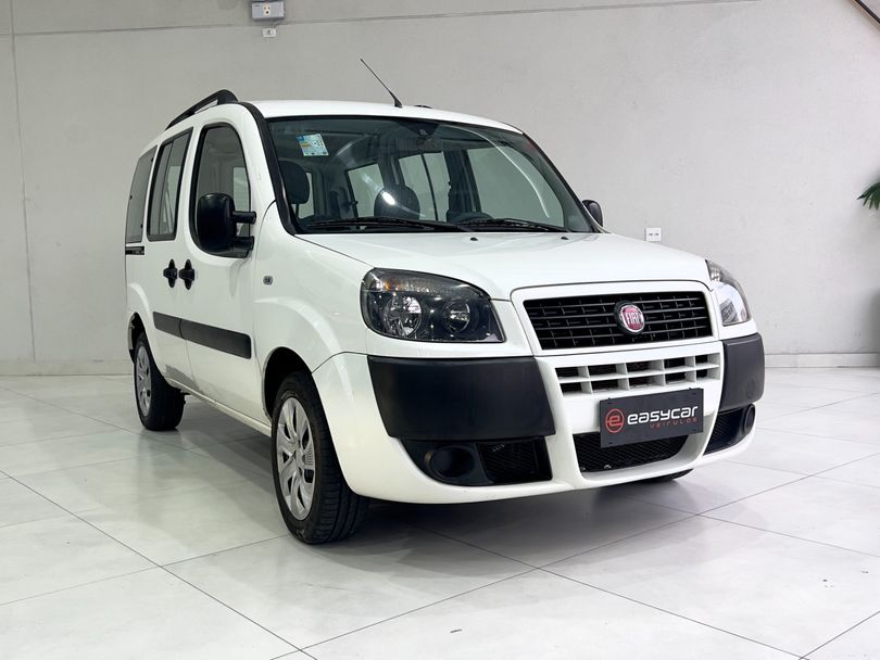 Fiat Doblo ESSENCE 1.8 Flex 16V 5p