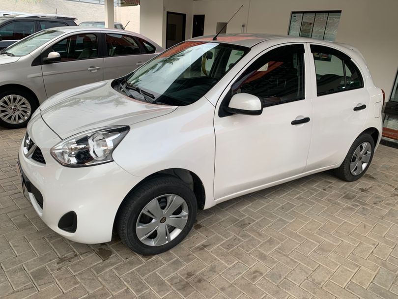 Nissan MARCH S 1.0 12V Flex 5p