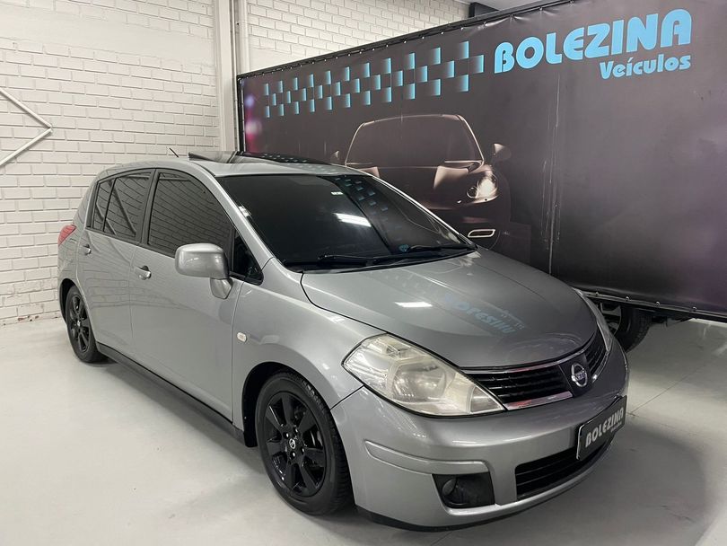 Nissan TIIDA SL 1.8/1.8 Flex 16V Aut.
