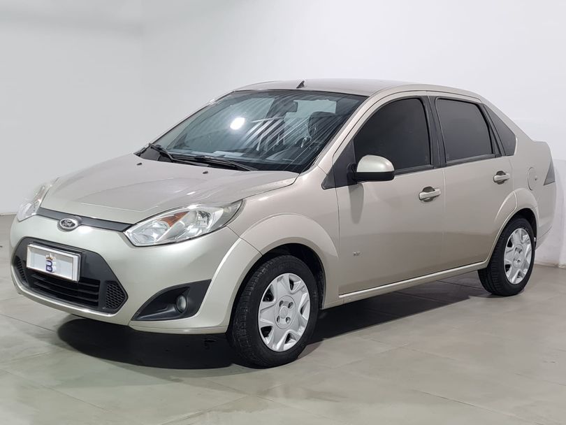 Ford Fiesta Sedan SE 1.6 8V Flex 4p