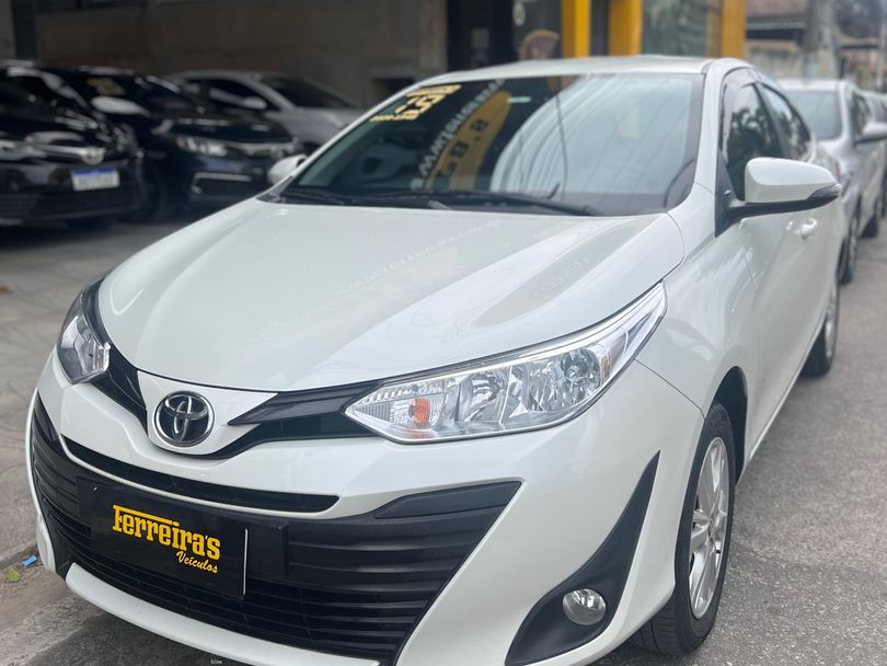 Toyota YARIS XL Sedan 1.5 Flex 16V 4p Mec.
