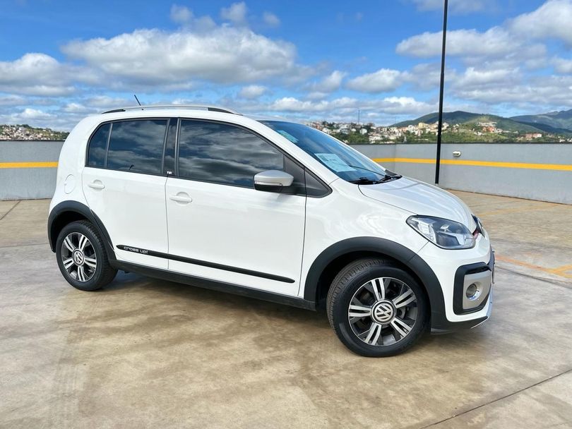 VolksWagen up! cross 1.0 TSI Total Flex 12V 5p