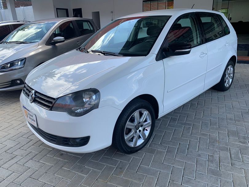 VolksWagen Polo 1.6 E-Flex 8V 5p