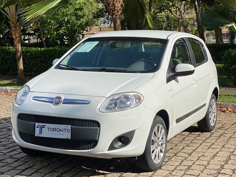 Fiat Palio ESSENCE 1.6 Flex 16V 5p
