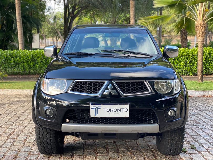 Mitsubishi L200 Triton HPE 3.2 CD TB Int.Diesel Aut