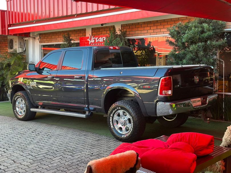 RAM 2500 LARAMIE  6.7 TDI  CD 4x4 Diesel